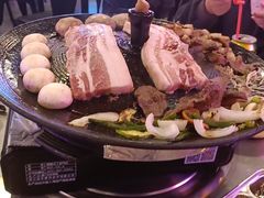-豚豚家돈돈가韩国锅盖烤肉(新北万达店)