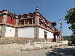 -塔尔寺游客服务中心