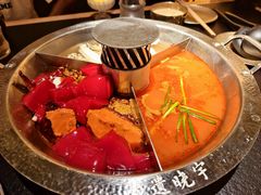 -晓宇重庆火锅(西安荟聚店)