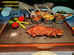 -弦月窗LUNETTE BY AMANDA(复兴路店)