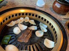 -炼火烤肉店