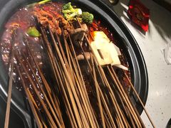 -钢管厂五区小郡肝串串香(奥克斯广场锦城万达店)