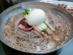 -许哥东北烧烤·铁丳烤串·宫后夹肉(繁花中心店)