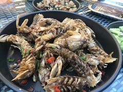 -去吃小龙虾·江湖菜·烧烤(南滨路店)