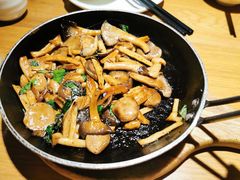橄榄油煎三种菇-庆春朴门