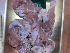 -汉城烤肉·黑金冠(华山路店)