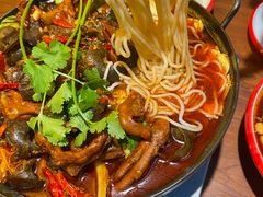 -老闵田螺馆·南昌市井菜·特色小吃(总店)