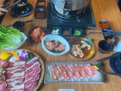 -山居屋炭火烧肉(厚街万达店)
