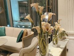 -浅深(世茂滨江精品店)