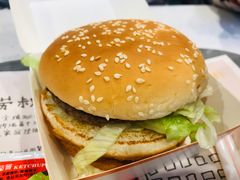 -麦当劳(十字街店)