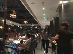 等位区-海底捞火锅(高科广场店)