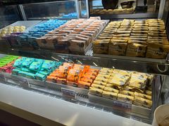 -HappyMiss花满楼·鲜花饼·鲜花茶·伴手礼(上海环球港店)