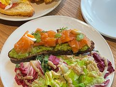 -Common Table · Brunch & Coffee