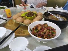 爆炒肥肠-红色湘菜馆(春风店)