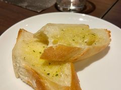 餐前面包双人-明星酒店•FORNETTO佛纳朵意餐厅•披萨•意面(湘隆时代广场店)