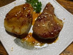 香煎鹅肝握-桃太郎创作料理(大坪店)