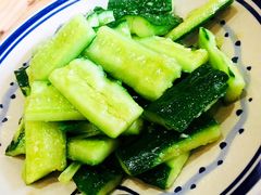 胡麻油拍黄瓜-小放牛炒菜馆(军校店)