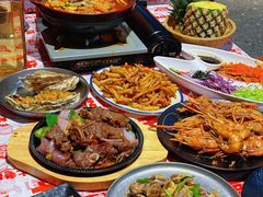 -威记烧嘢·南宁烧烤·超级生牛(绿地店)