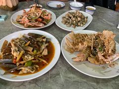 -四川小胡子海鲜(丁村万人海鲜广场店)