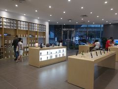 -华为授权体验店(中山公园来福士)