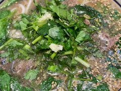 -云阿蛮云南生烫牛肉米线(奉贤路店)