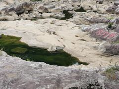 -燕子河大峡谷天坑仙境