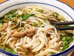 -矮子粉店1985·长沙米粉(湘春路店)