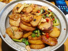 -95号酱骨·一块豆腐(展春园西路店)