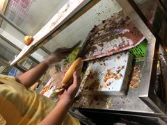 -Bánh Mì Huynh Hoa