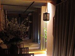 -泰·菩提树下[泰式按摩x精油SPAx肩颈头疗](新景店)