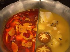 -湊湊火锅·茶憩(打浦桥日月光店)