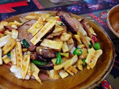 春笋腊肉-苗湘食府(十年店)
