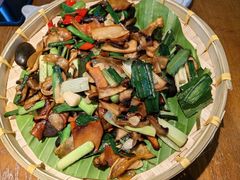 -云海肴·汽锅鸡·云南菜(天山百盛优客店)