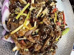 -鑫渔港海鲜本地菜·山海关浑锅(东戴河店)