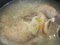 -长寿参鸡汤(朝韩风情街店)