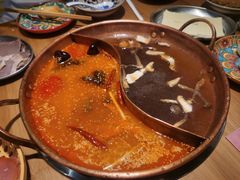-洱火云南酸菜牛肉火锅(石景山当代商城店)