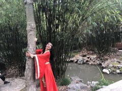-汇龙潭
