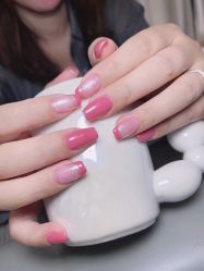 -ManiQ 美甲美睫專門店