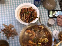 -捌贰虾蟹·江湖菜馆(江汉路店)