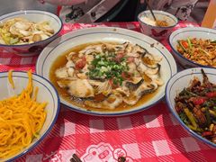 -荆九爷爆炒桥头三嫩(云南北路店)