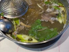 -乡土黄·鲜牛肉火锅·小龙虾(兴业街店)