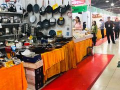 -中国国际会展中心-马甸购物街