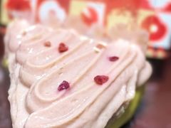 开心果莓莓巴斯克-Tims天好咖啡·贝果(星河中心店)