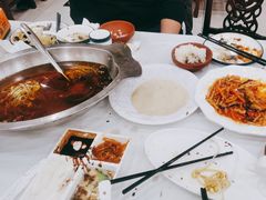 -鑫巴蜀小镇 · 水煮鱼专研店(玉桥店)