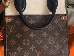 -LV路易威登(时代广场店)