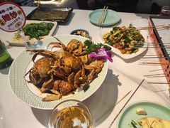 -嗨辣小聚·盘锦河蟹·海鲜烧烤龙虾(盘锦十年好店)