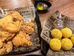 -BHC炸鸡(明洞总店)