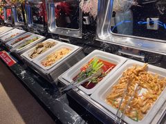 自助取餐区-釜御山海鲜烤肉火锅自助(新城市中心店)