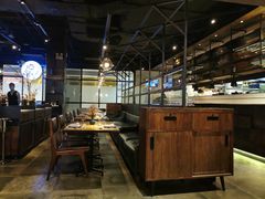 -Carbon莫卡哆·意大利复古集市餐厅(杭州大厦店)