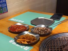 -唯成•韩国炭火烤肉 유성고기